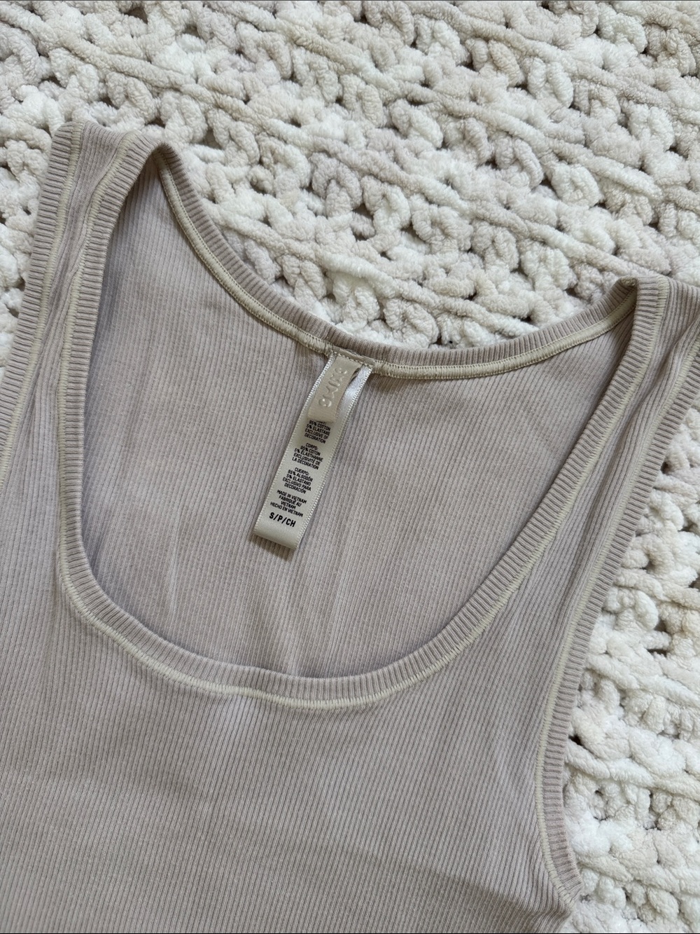SKIMS Cotton Ribbed Tank - Picture 2 of 3